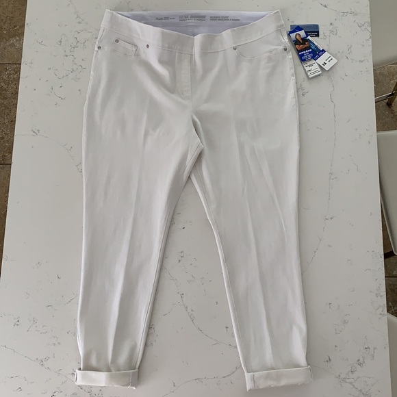 Peter Nygard Pants - Peter NYGARD Skinny Cuff Pants NWT